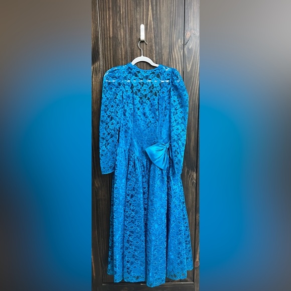 Vintage Dance-Allure Blue Lace Dress-Fit & Flair -Long Sleeve-sz 9/10 - Picture 2 of 14